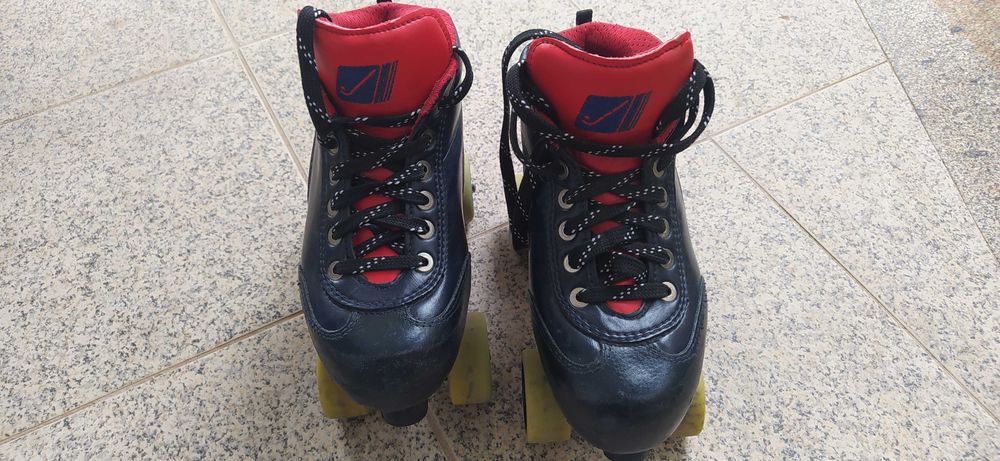 Patins hóquei 37-38