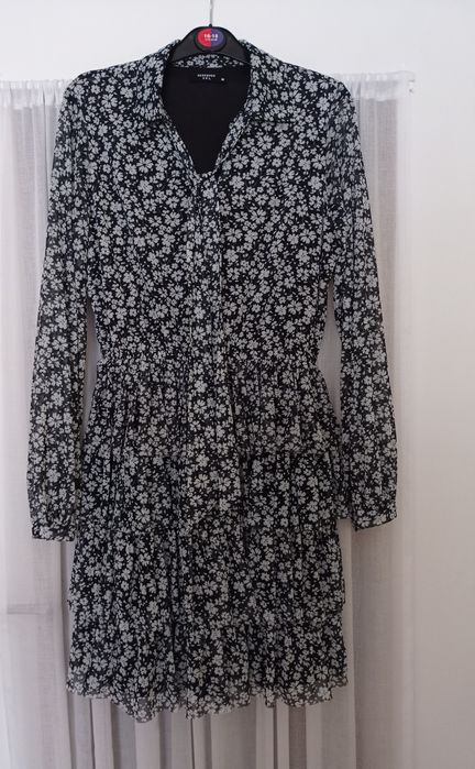 Reserved sukienka rozm M/ L