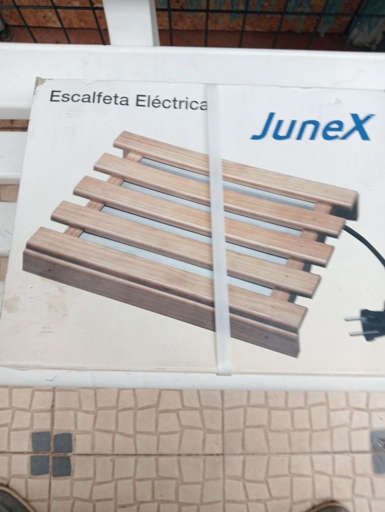 Escalfeta nova Junex
