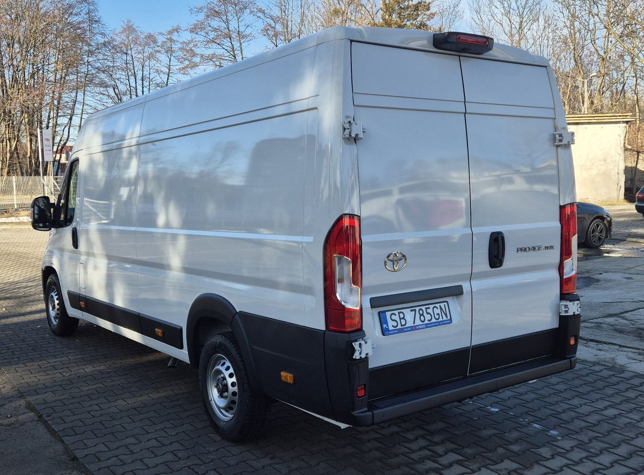 Wynajem Busa Busów Fiat Ducato Toyota Proace Max L4
