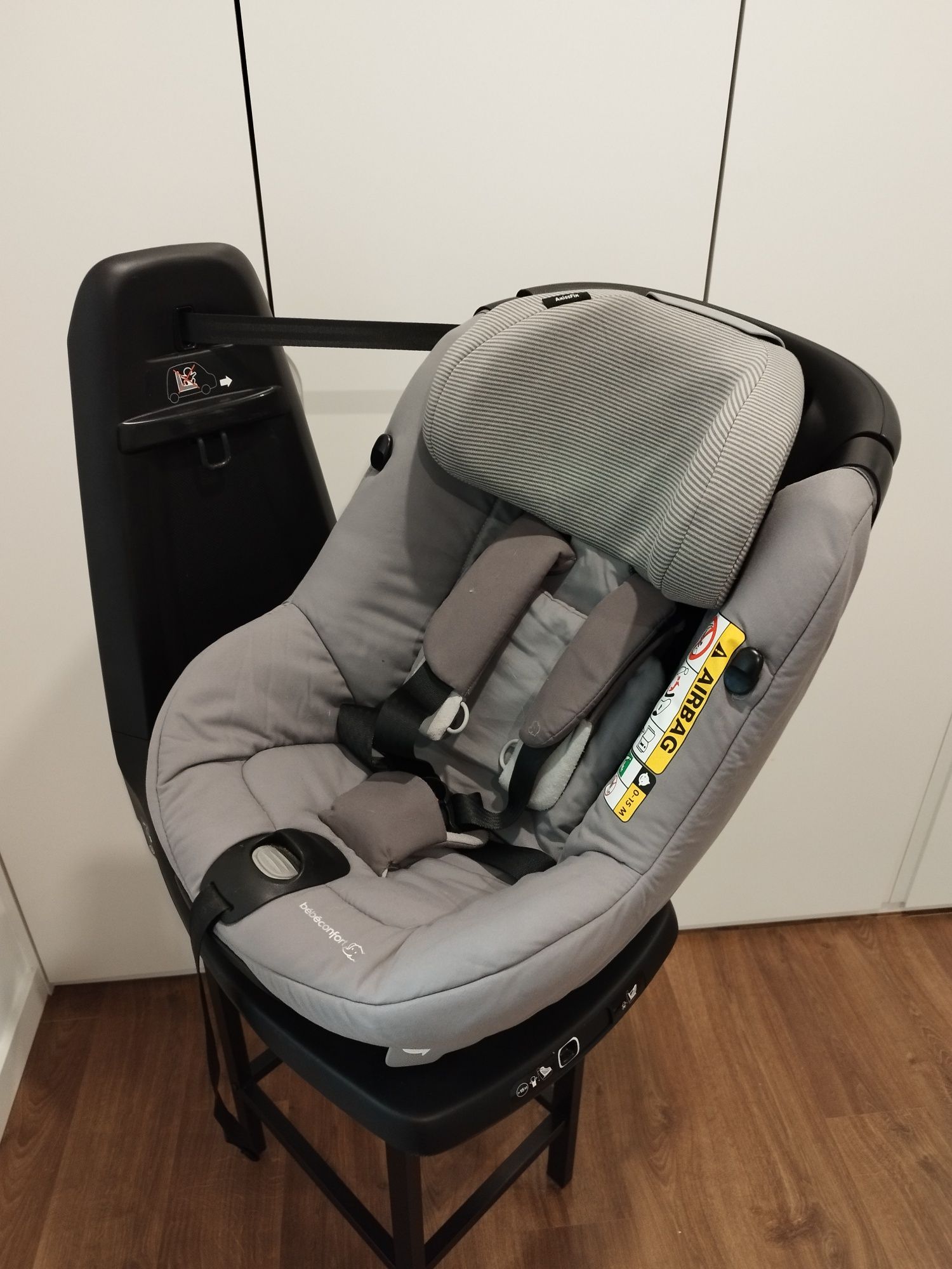 Bebe Confort AxissFix