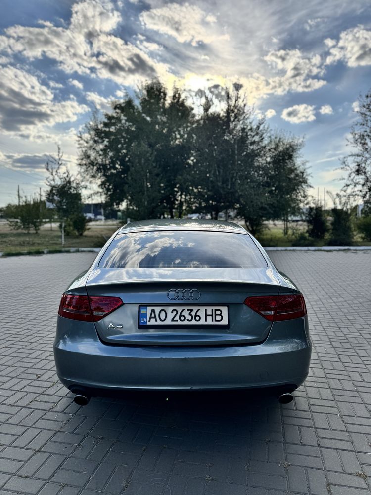 Audi A5 2011 рік
