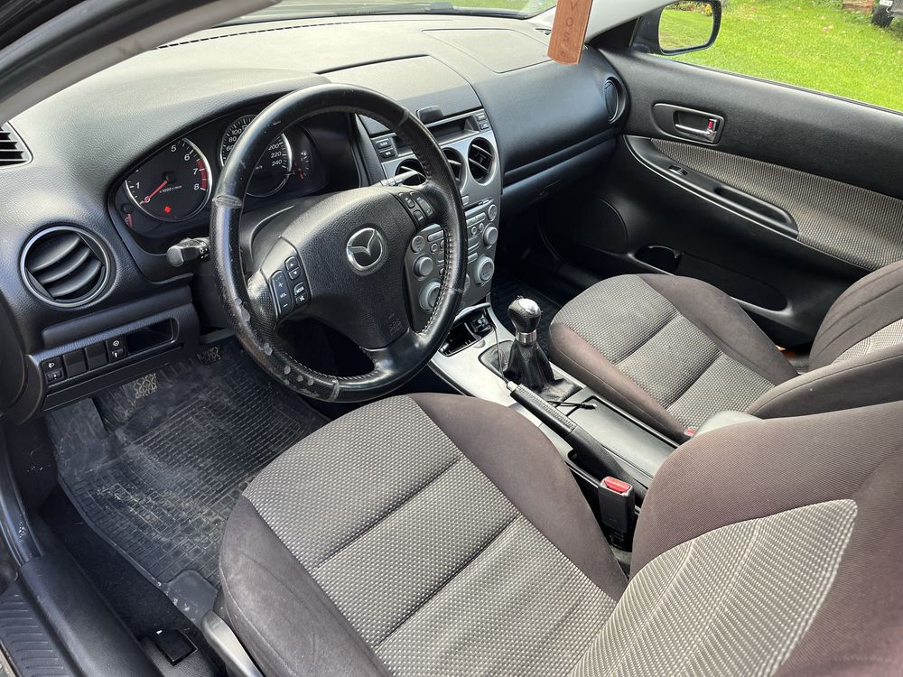 Mazda 6 2004 рік