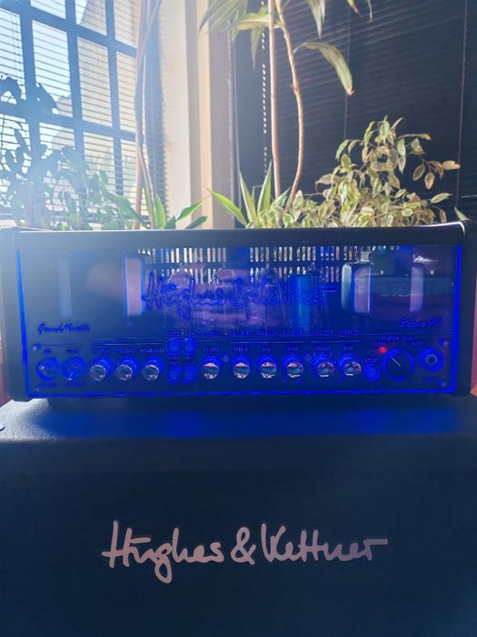 Hughes&Kettner Grandmeister Deluxe 40 + Coluna H&K 112 + H&K FSW 432