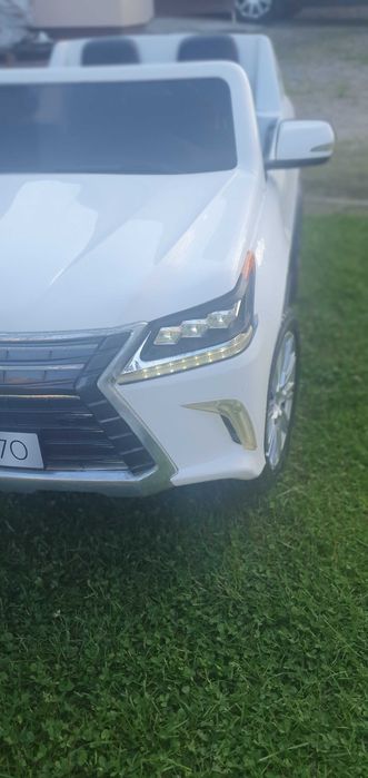 Autko na akumulator w bardzo dobrym stanie