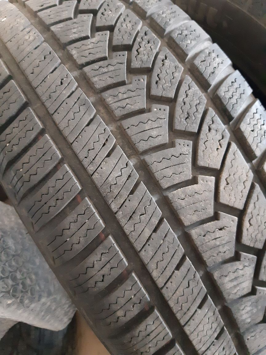 Шини всесезонні  235/55 r18 2021 р.
