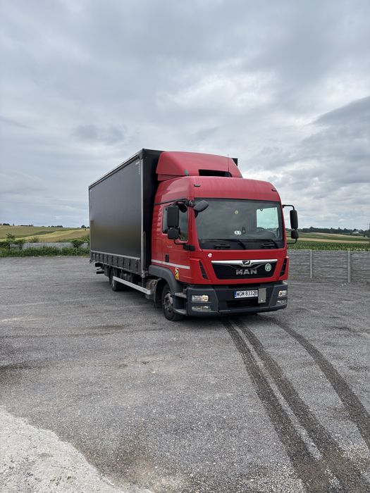 Solówka MAN TGL 8.220