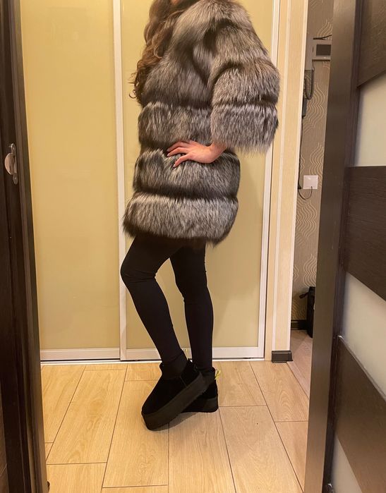 Шуба/ жилетка трансформер чорнобурка нова