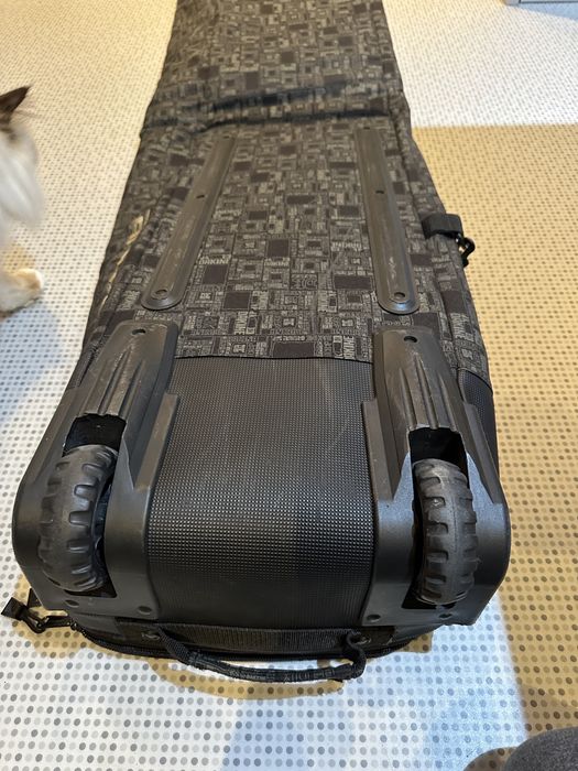 Torba na kółkach DAKINE RowRoller snowboard, narty