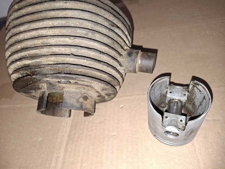 Oryginalny zmd cylinder+tlok shl 150 T/U S06 prl