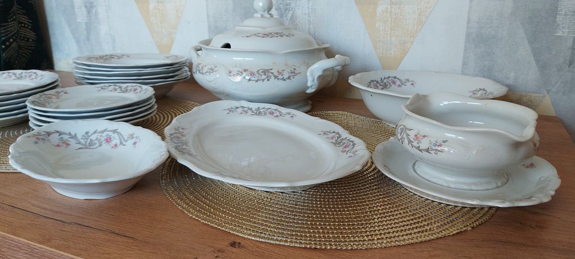 Zastawa obiadowa Wałbrzych porcelana