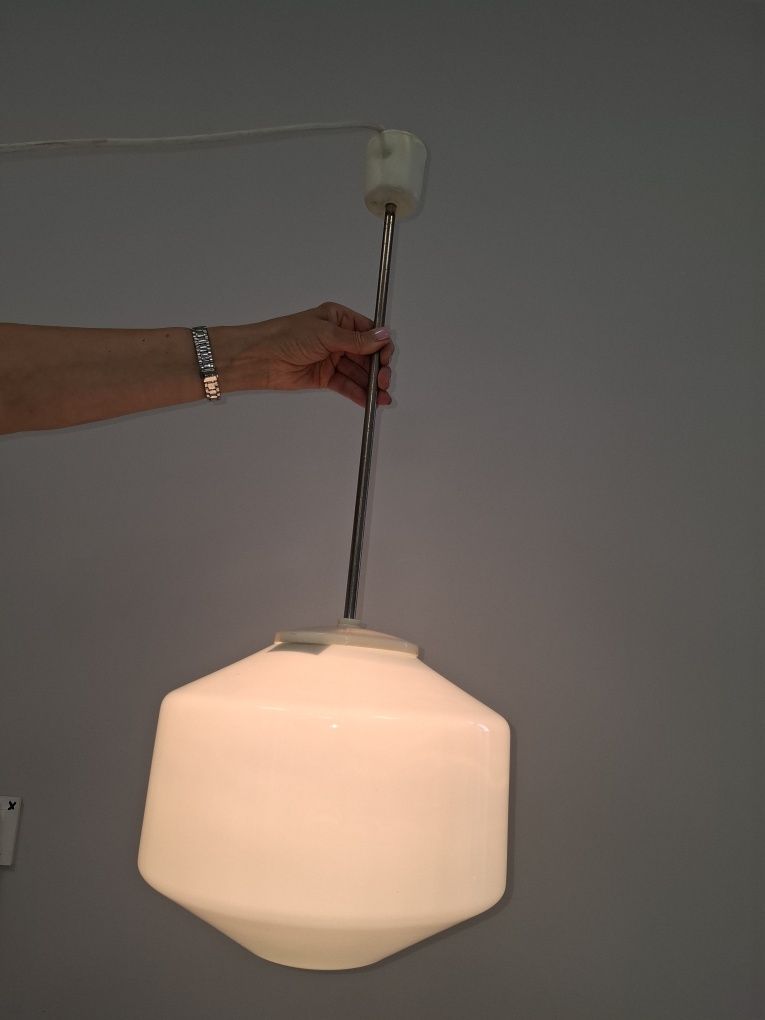 Lampy ze szklanym kloszem PRL