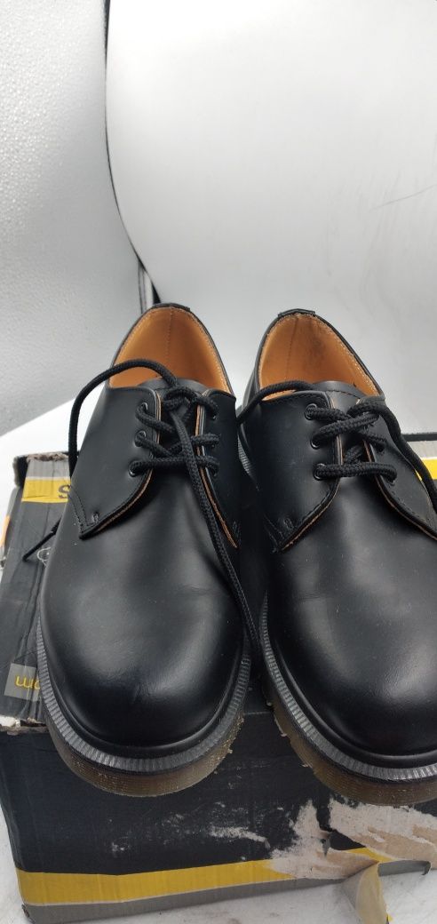 Skórzane półbuty Dr.Martens 1461 rozmiar 37 made in england