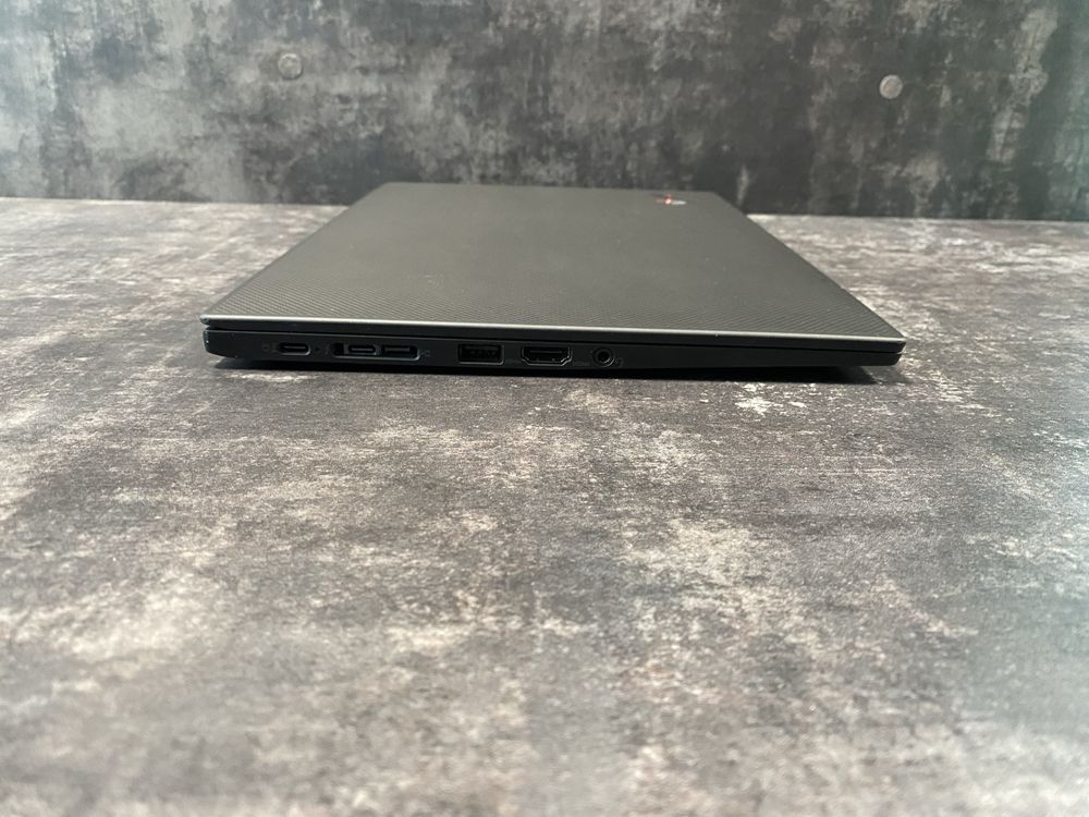 Lenovo ThinkPad X1 Carbon 8 Gen i7-10510u 16RAM 512Gb 4k 14” IPS