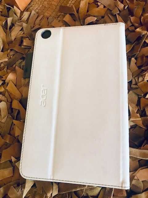 Capa em pele para o Tablet Acer Iconia One 8