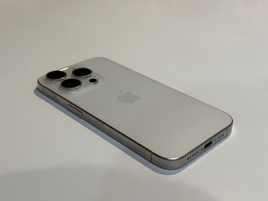 Iphone 15 Pro - 128 GB