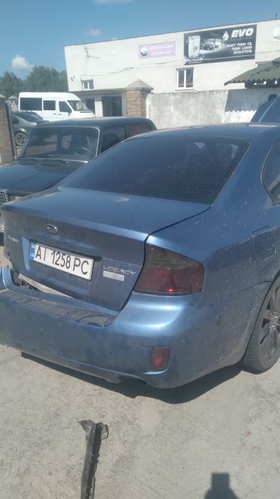 Продам Субаро як є