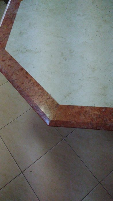 Mesa de mármore elegante