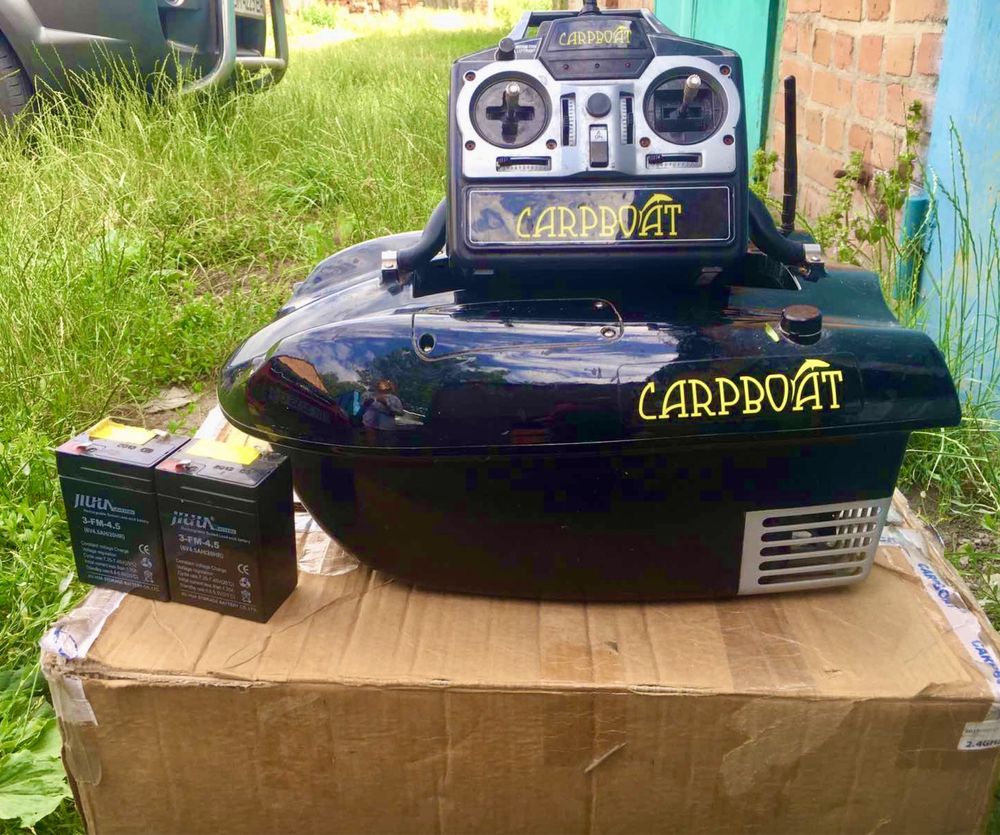 Кораблик для прикормки CARPBOAT
