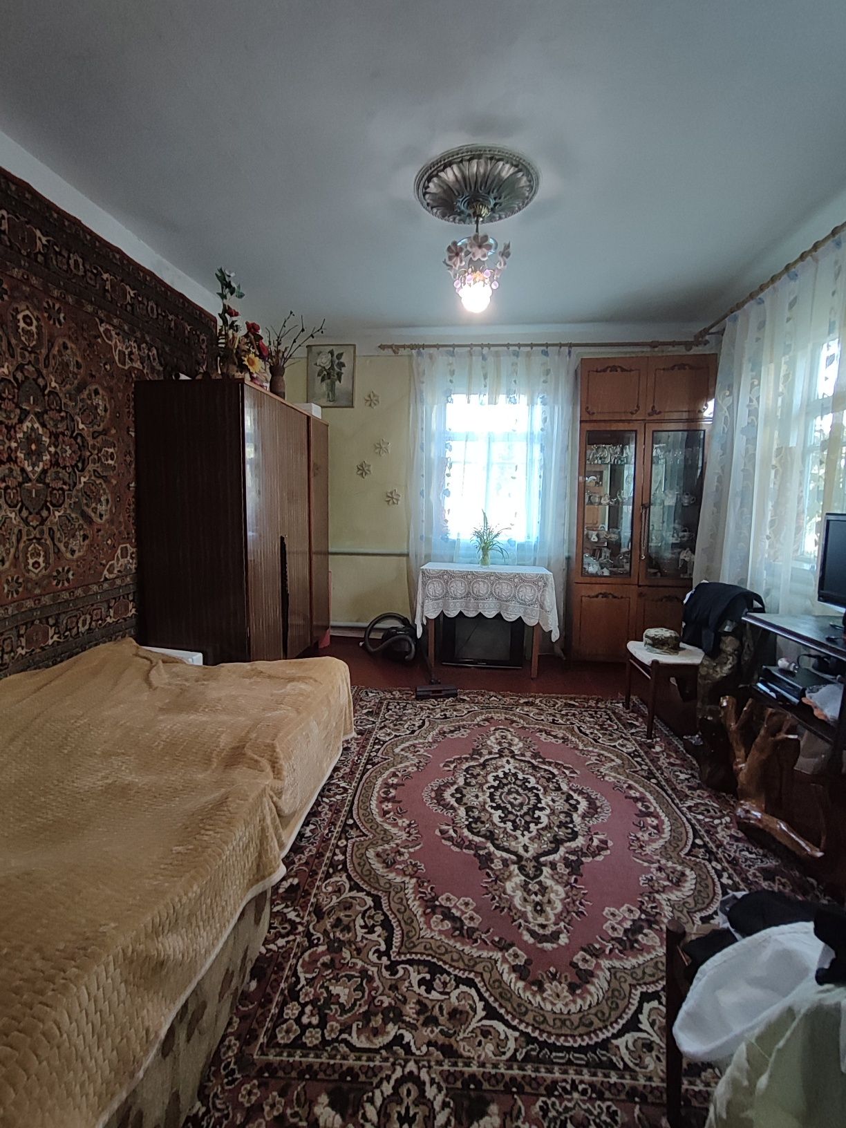 Продаж будинку в селі Іванівка