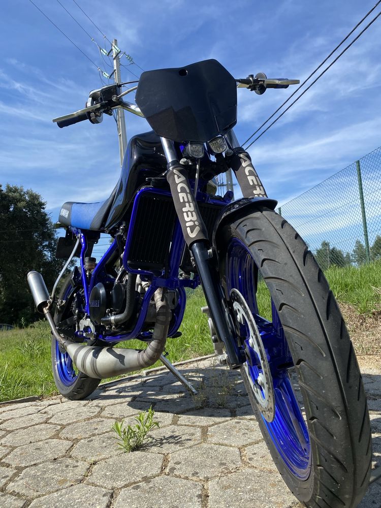 —Yamaha  Dt  lc —