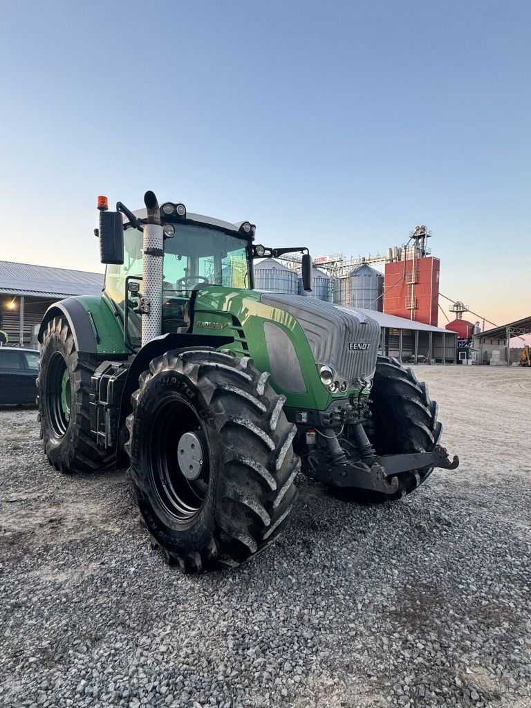 Fendt 933 com 3 rok 2010 super stan 930..936.939..927..828..724..826.
