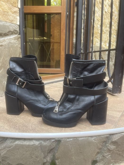 Ботинки на меху кожа