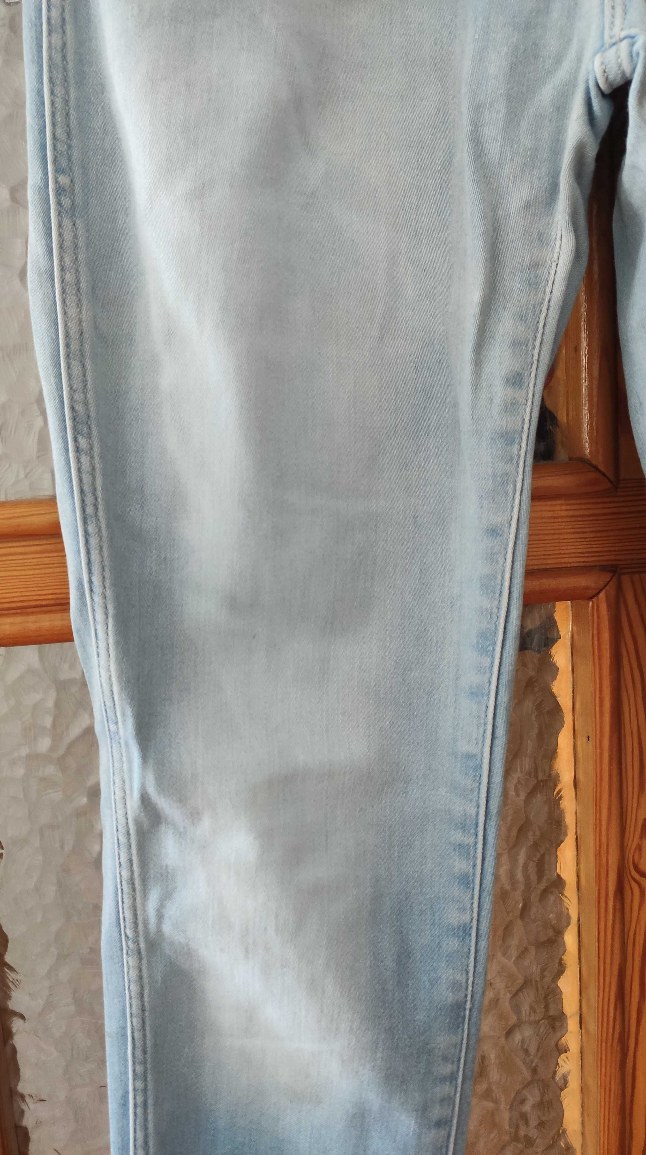 Wrangler jeansy Blue Corynn damskie W26 L30 nowe