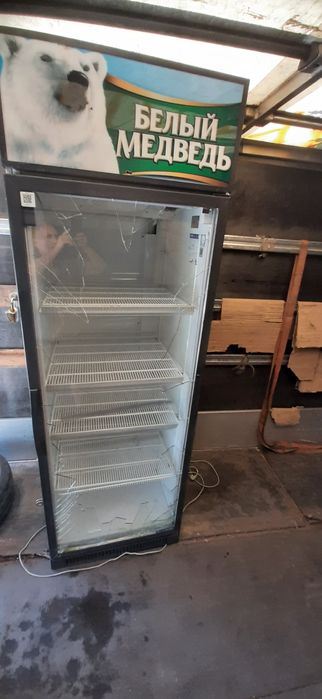 Холодильный шкаф витрина в Каменское 2018год