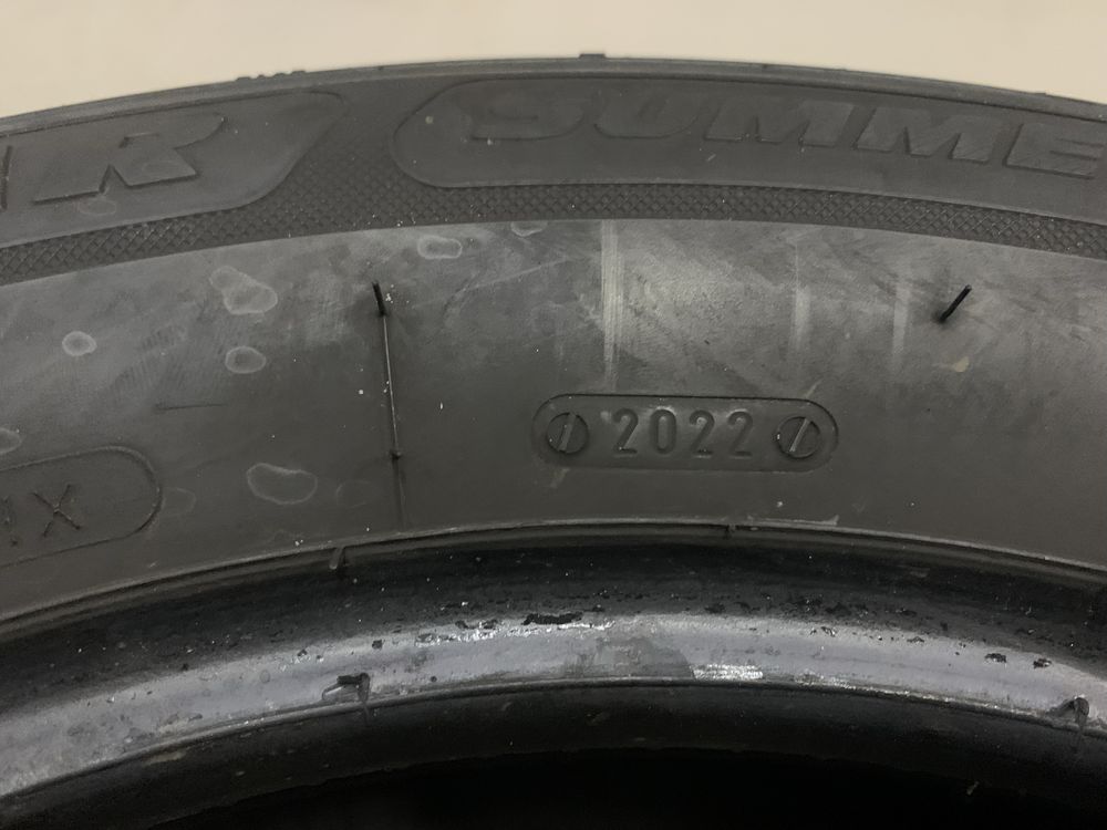 Літні шини 235/60 R18