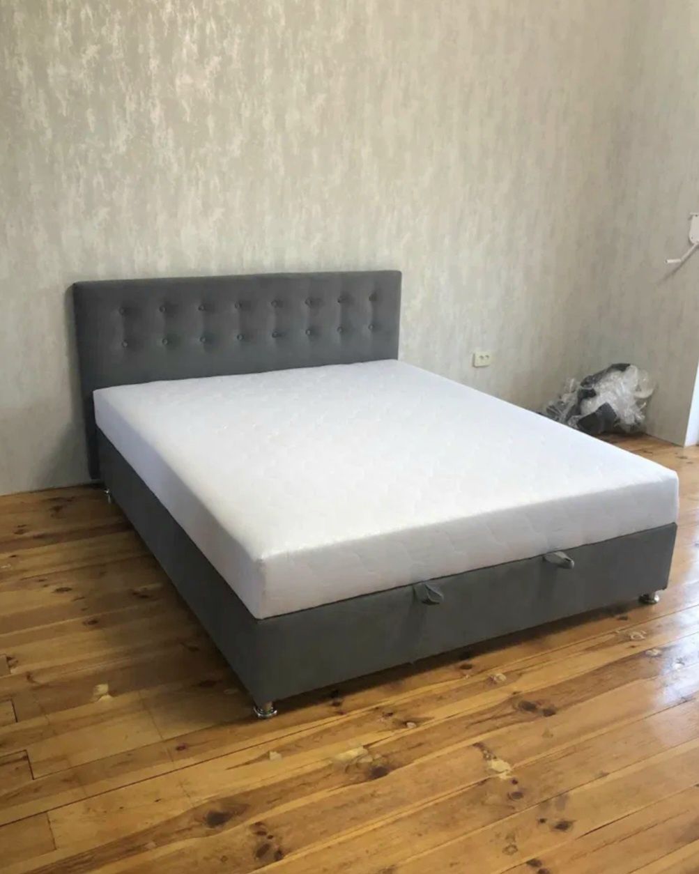 Мягкая кровать 160 с матрасом! Кровать с подъемным механизмом в Одессе