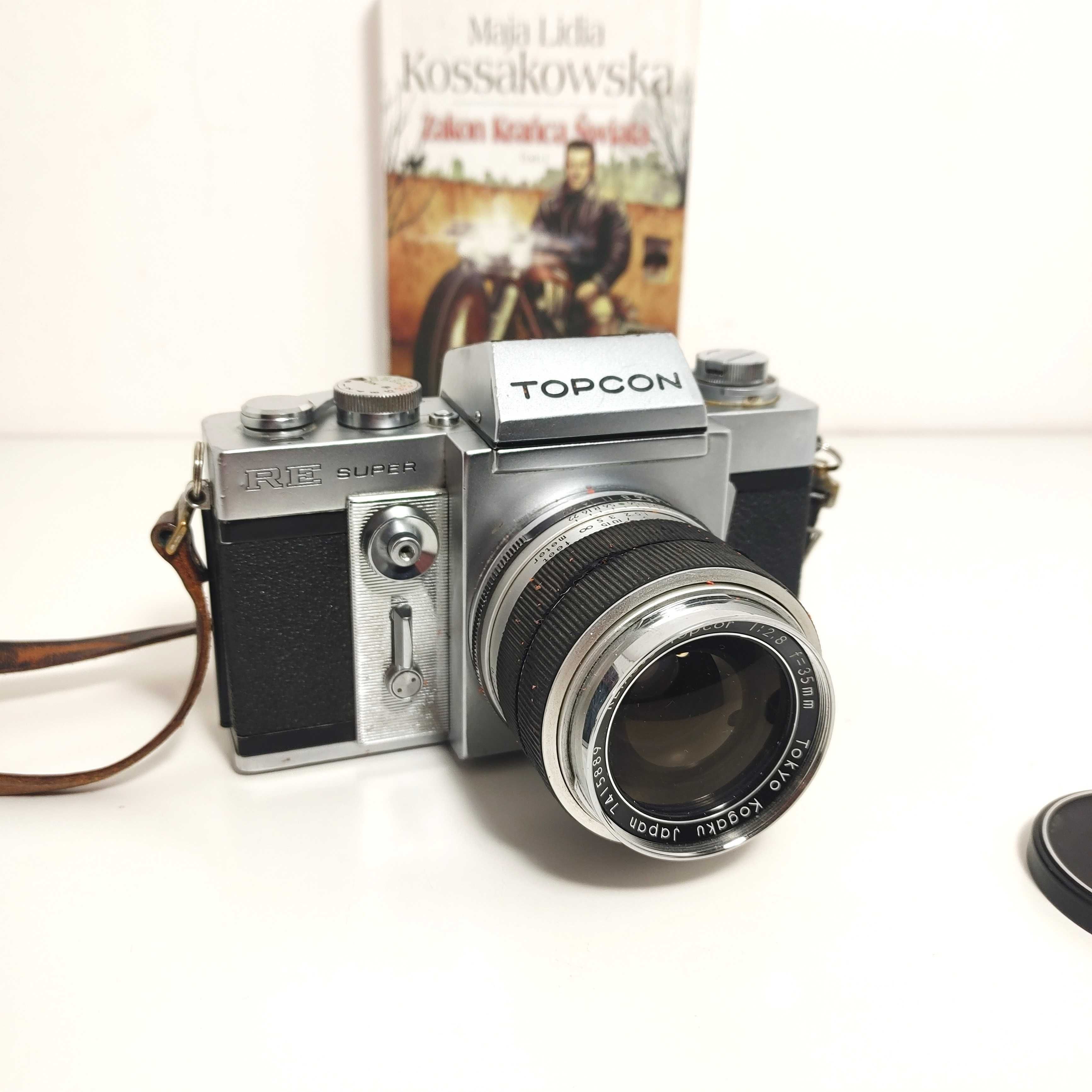 Lustrzanka analogowa TOPCON RE Super  RE- Auto-Topcar 1:2,8 35mm ŁADNY