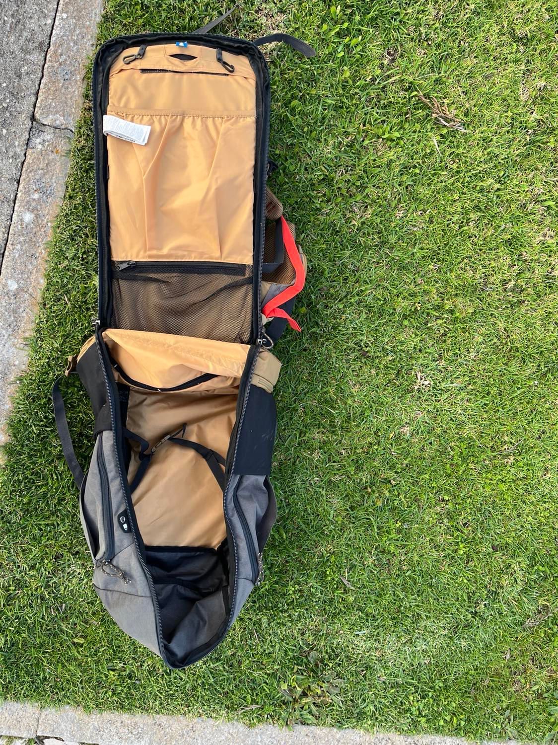 Mochila 50L / Backpack 50L - novo / new