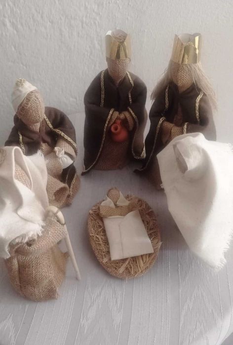 Presépio de Juta feito á mão