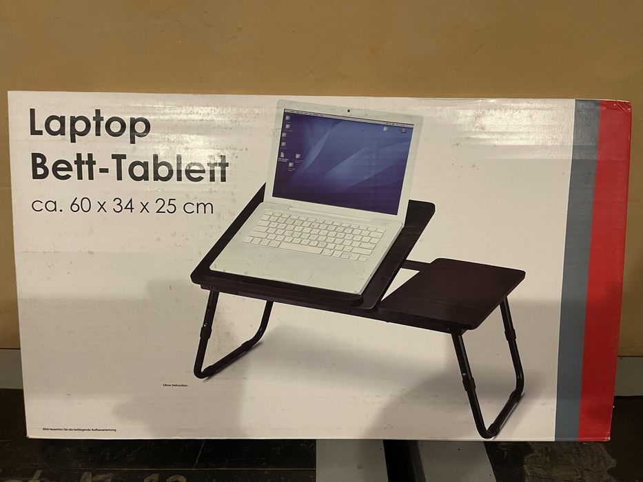 stolik pod laptopa