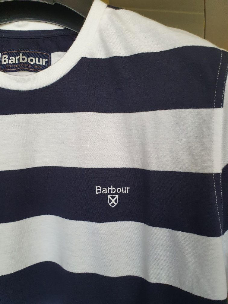 T shirt Barbur international