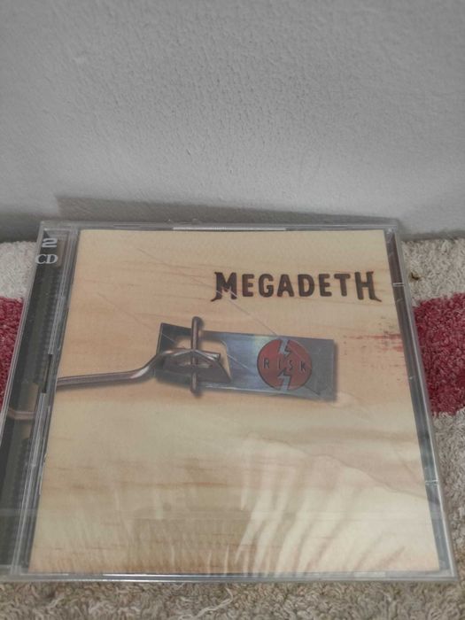 CD Megadeth - Risk - Selado (CD duplo)