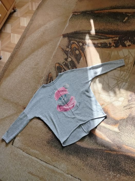 Sweter, bluzka szara srebrna rozm. 146-252