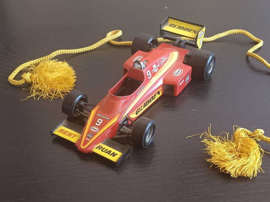 Fórmula 1 burago 1/24