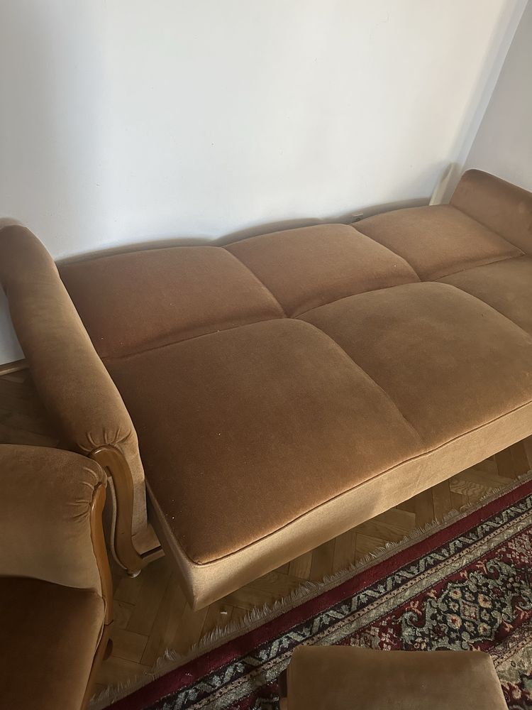 Komplet wypoczynkowy w stylu klasycznym z lat 50-70 XX wieku