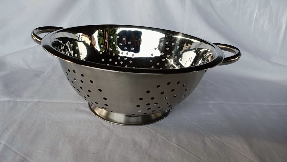 Cedzak kuchenny stalowy