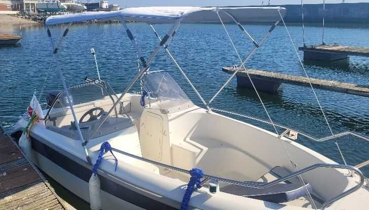 Barco Yamarine 4730 BR