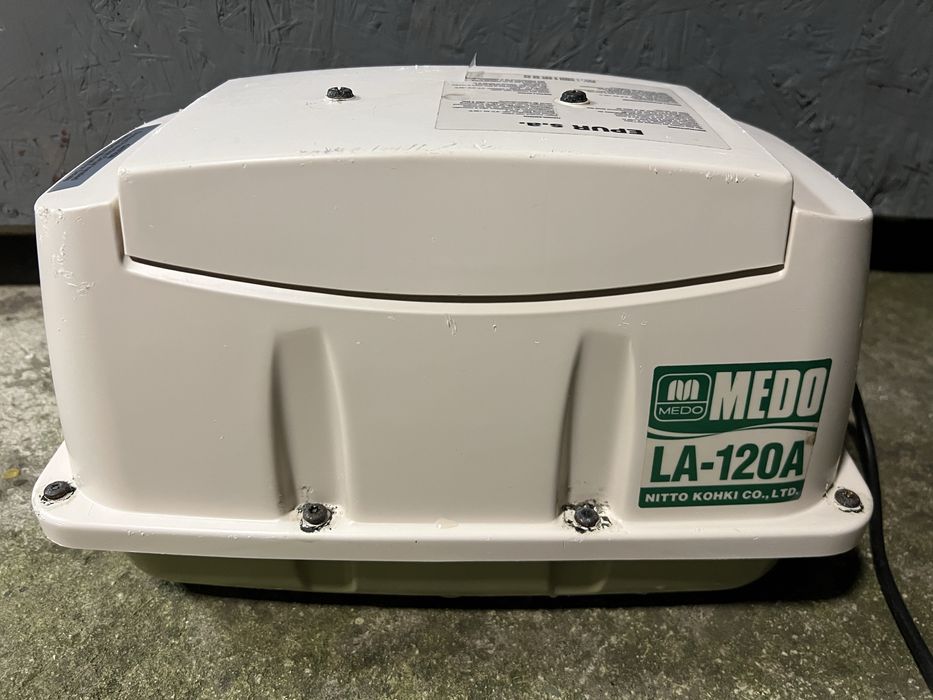 Повітряний компресор - аератор Nitto MEDO LA-120