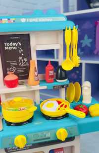 Кухня для детей игрушечная современная с посудой и водой