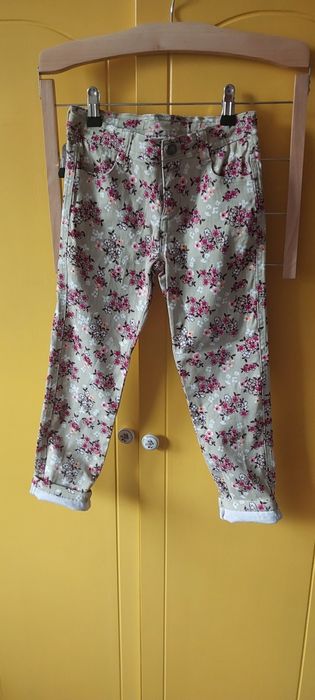 Zestaw ubranek dla dziewczynki