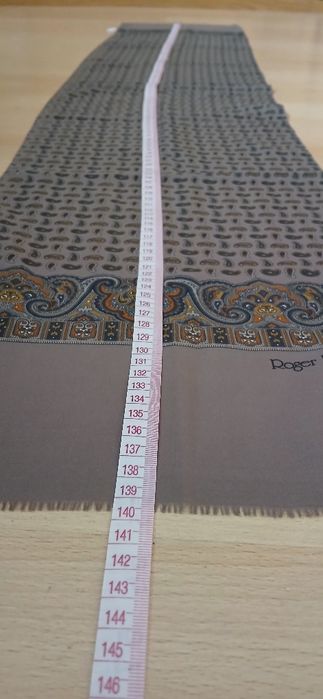 Lenço Roger Laurent