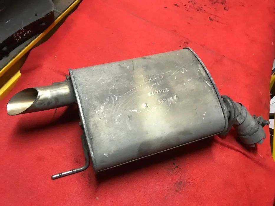 PANELAS DE ESCAPE FORD