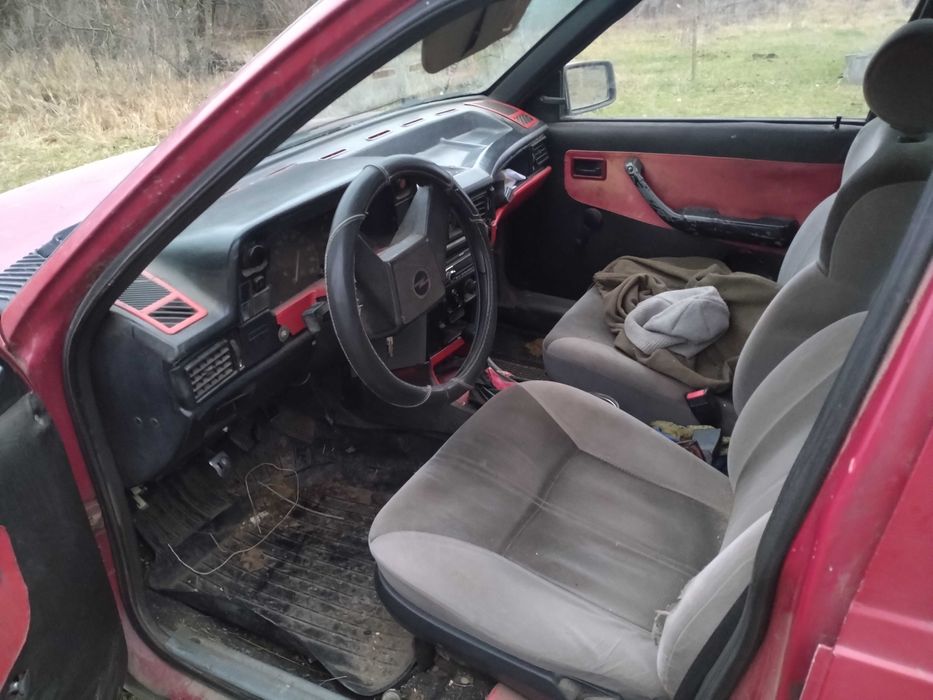 Продам Опель,в рабочем  состоянии