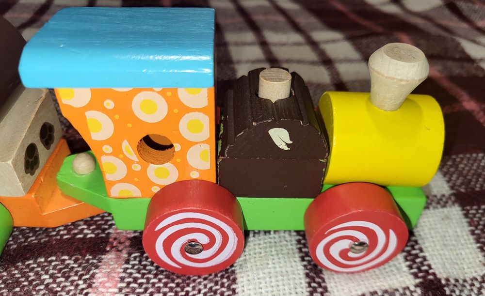 Дерев'яний конструктор, Паровозик