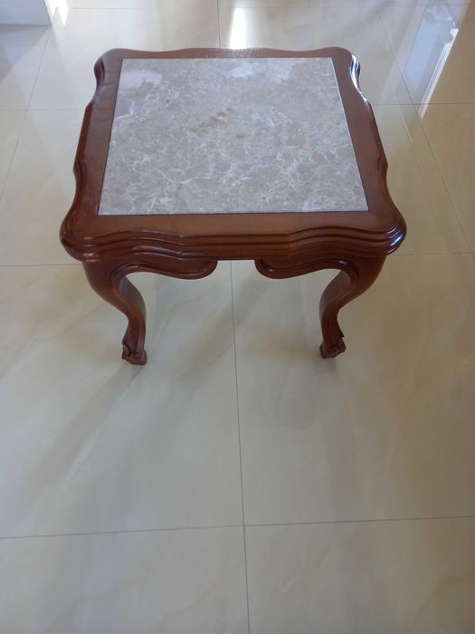 Candeeiros em Inox mais mesa de centro para sala